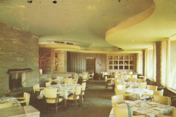 Terrace Room Win Schulers Restaurant Michigan